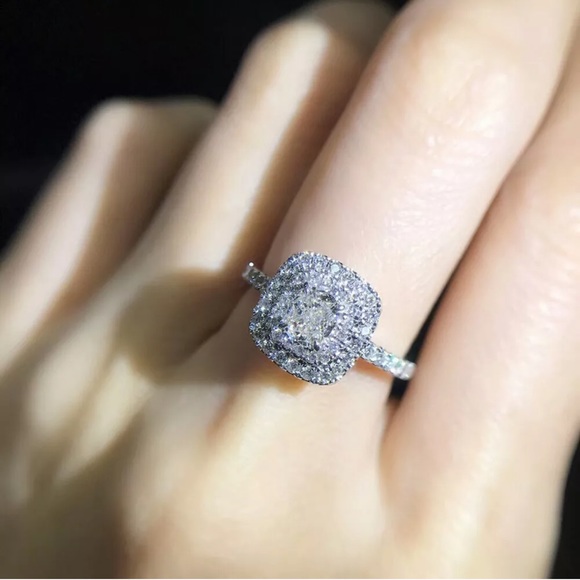 Gorgeous 925 Silver Rings White Sapphire Ring 💍 - Picture 3 of 6